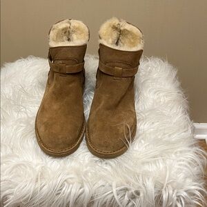 UGG Tan Suede Boots with Cream Fur Lining